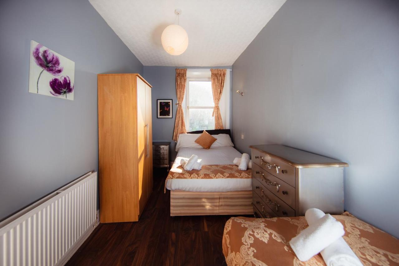 אדינבורו Super Central 4Bedroom Apartment At The Meadows מראה חיצוני תמונה
