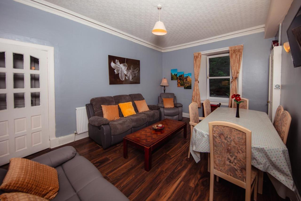 אדינבורו Super Central 4Bedroom Apartment At The Meadows מראה חיצוני תמונה